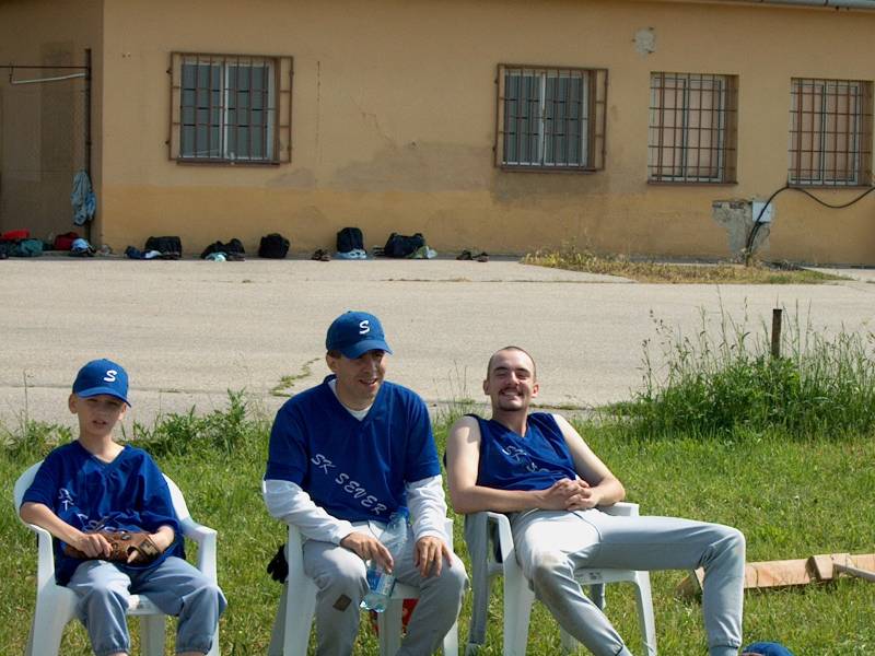 BoNeC softballov liga junior a juniorek 2002, sobota 18.5.2002, Brno. Zpas s TJ Olympia Blansko.